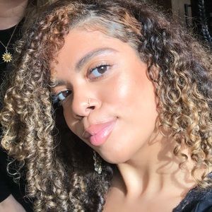 Meet your Posher, Penelope